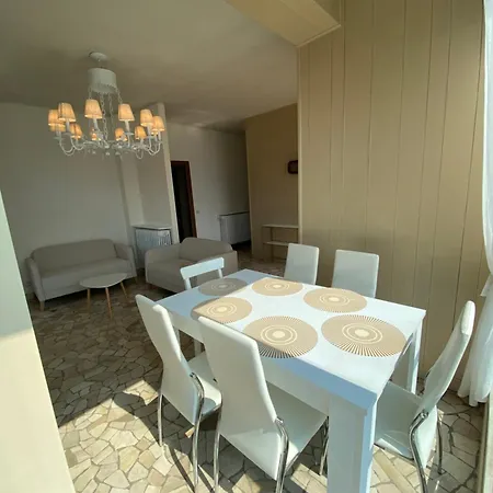 Como Lake Panorama Apartment Cadenabbia Exterior photo