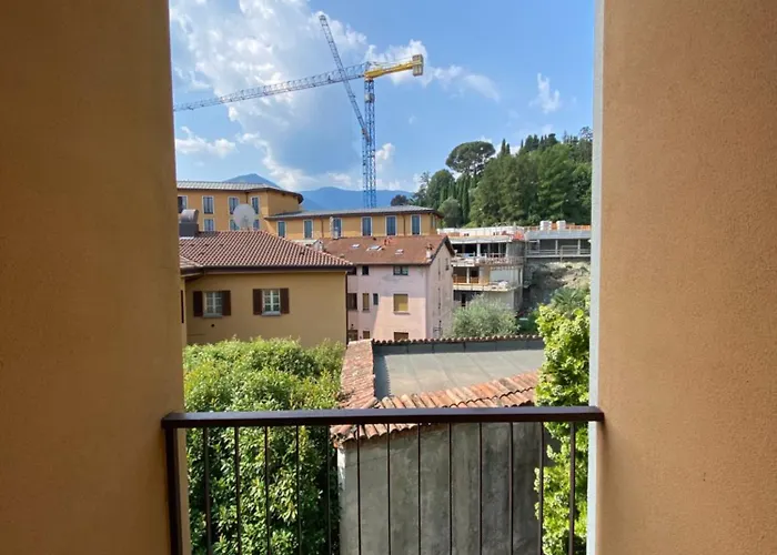 Como Lake Panorama Apartment